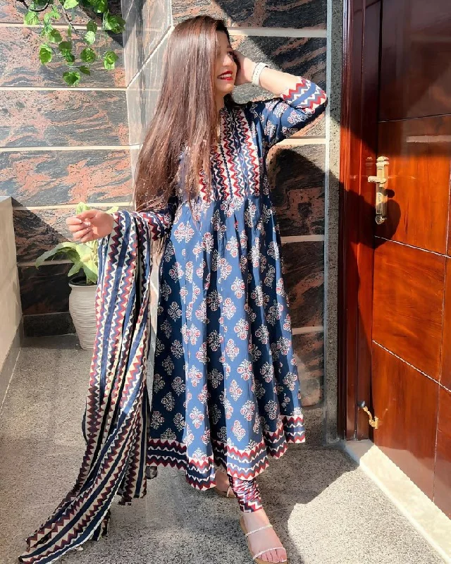 Aastha Fashion Women's Printed Rayon Blue Kurti With Pant And Dupatta By Srf Jaipur Comfortable Denim Leggings Aastha Fashion Women's Printed Rayon Blue Kurti With Pant And Dupatta By Srf Jaipur Comfortable Denim Leggings