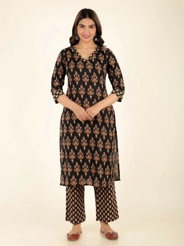 Aramya Black Soft Cotton Floral Print Straight Kurta Pant Set for Women Chic Faux Leather Pants Aramya Black Soft Cotton Floral Print Straight Kurta Pant Set for Women Chic Faux Leather Pants