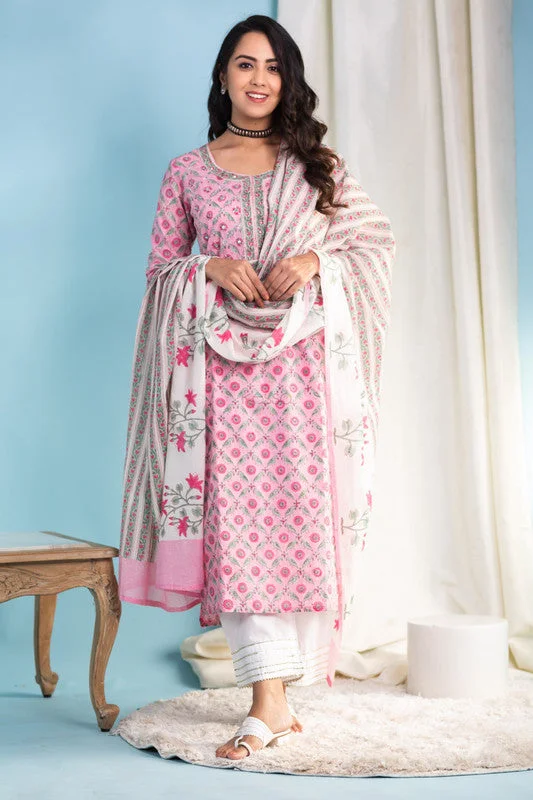 NOZ2TOZ Womens Cotton Blend Kurta Pant Set With Dupatta - Pink Classic Bootcut Trousers NOZ2TOZ Womens Cotton Blend Kurta Pant Set With Dupatta - Pink Classic Bootcut Trousers