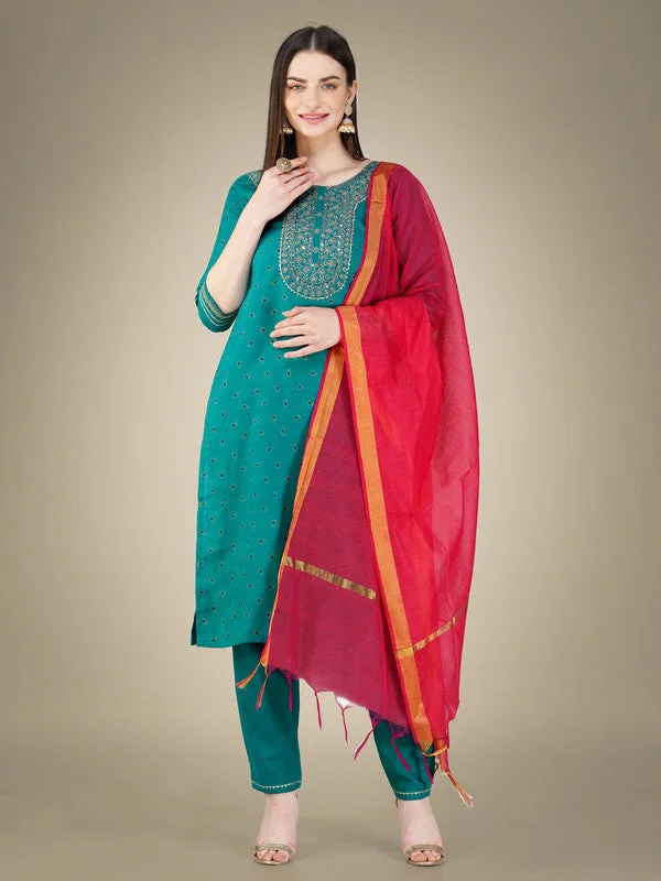 NOZ2TOZ Women Embroidered Cotton Blend Kurta Pant Dupatta Set - Light Green Modern Skinny Pants NOZ2TOZ Women Embroidered Cotton Blend Kurta Pant Dupatta Set - Light Green Modern Skinny Pants