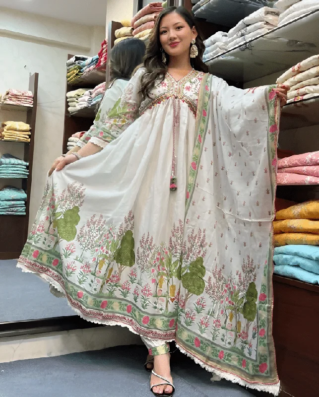 Aastha Fashion Women's Printed Rayon Maroon Kurti With Pant And Dupatta By Srf Jaipur Cozy Full-Length Pants Aastha Fashion Women's Printed Rayon Maroon Kurti With Pant And Dupatta By Srf Jaipur Cozy Full-Length Pants
