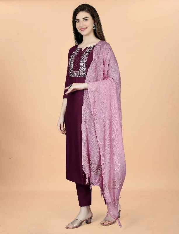 Preksha Creation Indian Special Women Cotton Blend Heavy Embroidery Kurta With Pant And Dupatta Set Soft Sweatpants Style Preksha Creation Indian Special Women Cotton Blend Heavy Embroidery Kurta With Pant And Dupatta Set Soft Sweatpants Style