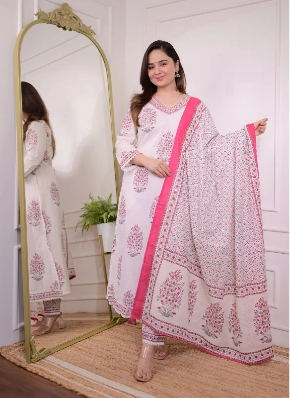 Indian Fashion Women Viscose A-Line Kurta And Pant Set With Dupatta Trendy Wide-Leg Pants Indian Fashion Women Viscose A-Line Kurta And Pant Set With Dupatta Trendy Wide-Leg Pants