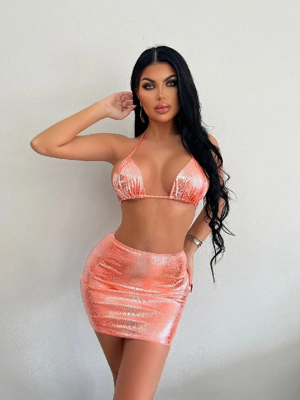 Three Pieces Bathing Suits Halter Snake Pattern Bikini Set Metallic two-piece, Glamorous, Sexy, Fashionable Three Pieces Bathing Suits Halter Snake Pattern Bikini Set Metallic two-piece, Glamorous, Sexy, Fashionable