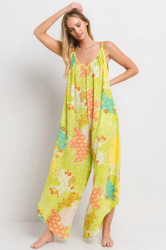 YELLOW FLORAL PRINT V-NECK JUMPSUIT BT6685WNPB Back tie jumpsuit, Fashionable, Flattering, Casual YELLOW FLORAL PRINT V-NECK JUMPSUIT BT6685WNPB Back tie jumpsuit, Fashionable, Flattering, Casual